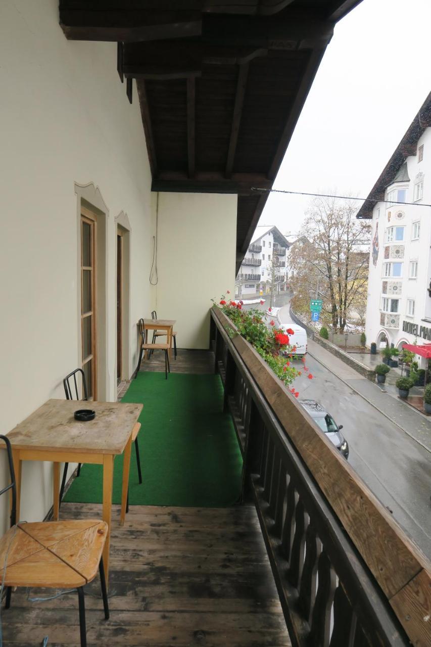 SnowBunnys BackPackers Hostel Kitzbühel Exterior foto